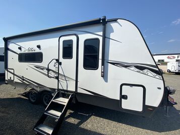 2022 EAST TO WEST RV ALTA 1900MMK